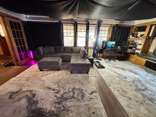 405 N Salisbury St, West Lafayette, IN 47906 - photo 4