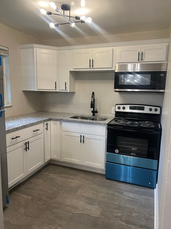 7901 Camargo Rd unit 2, Cincinnati, OH 45243 - photo 6