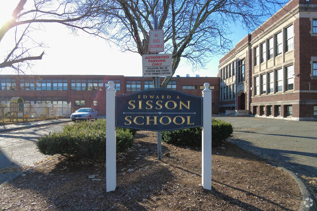 Edward Sisson Elementary in Lynn gets a C for academics on Niche.