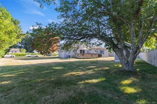 8 Indian Field Rd, Groton, CT 06340 - photo 4