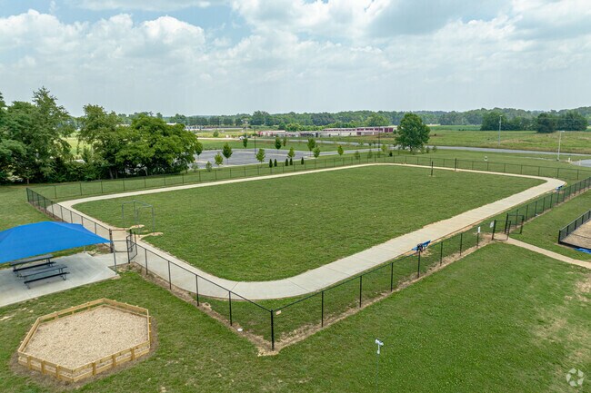 Portland Gateview Elementary School has a long paved walking area to enjoy.