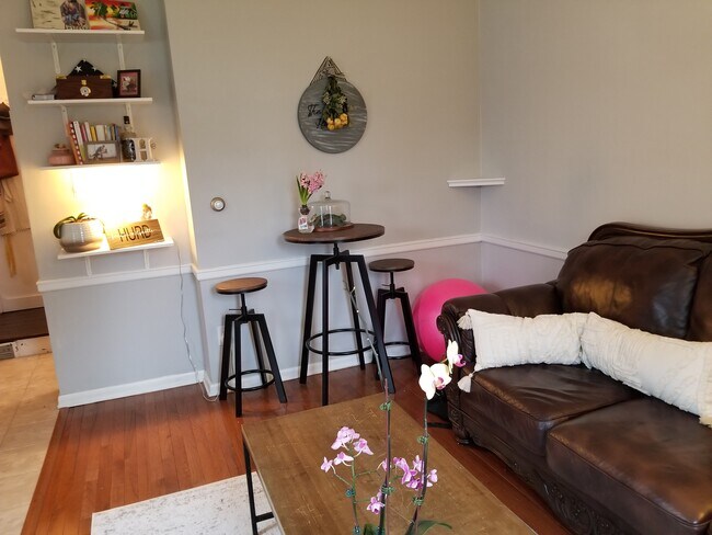 121 7th St unit 121, Ames, IA 50010 - photo 5