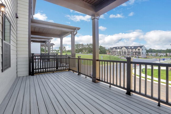 2020 Fortuna St, Lawrenceville, GA 30046 - photo 4