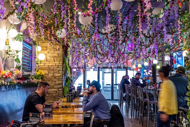 Mystic Station in Waitts Mount changes it's theme every couple of months, but remains its great food and drinks all year long.