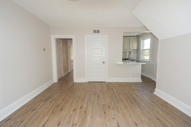 The Lorrie, Pittsburgh, PA 15206 - photo 6