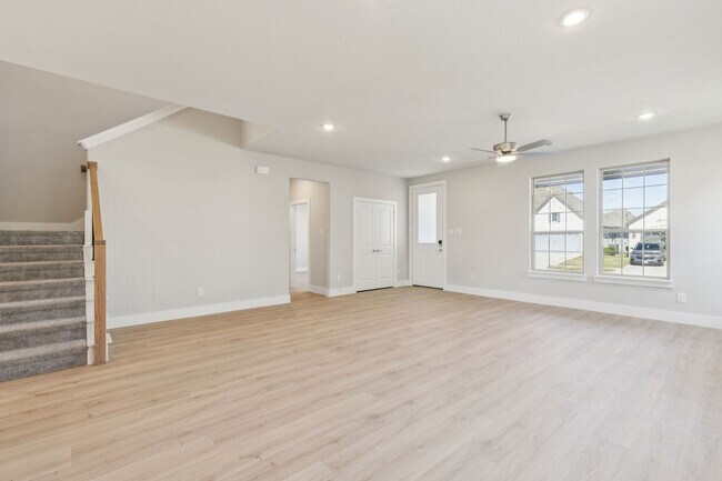 448 Lost Creek Trail, Waxahachie, TX 75165 - photo 7