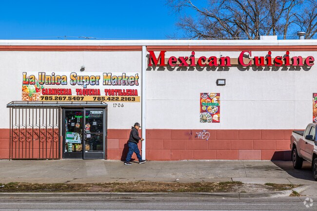 Locals can stop by La Unica Super Market for groceries and fresh tortillas.