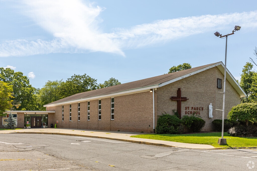 St. Anthony - St. Paul School's Valley Cottage Campus serves preschool through second grade.