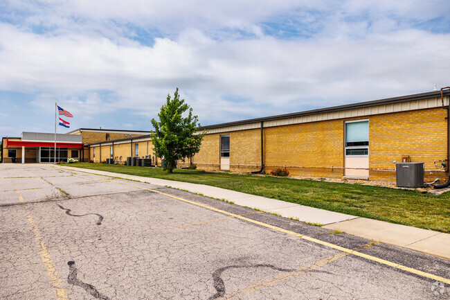 Students at Ezard Elementary School go on to attend Conway Junior High School.