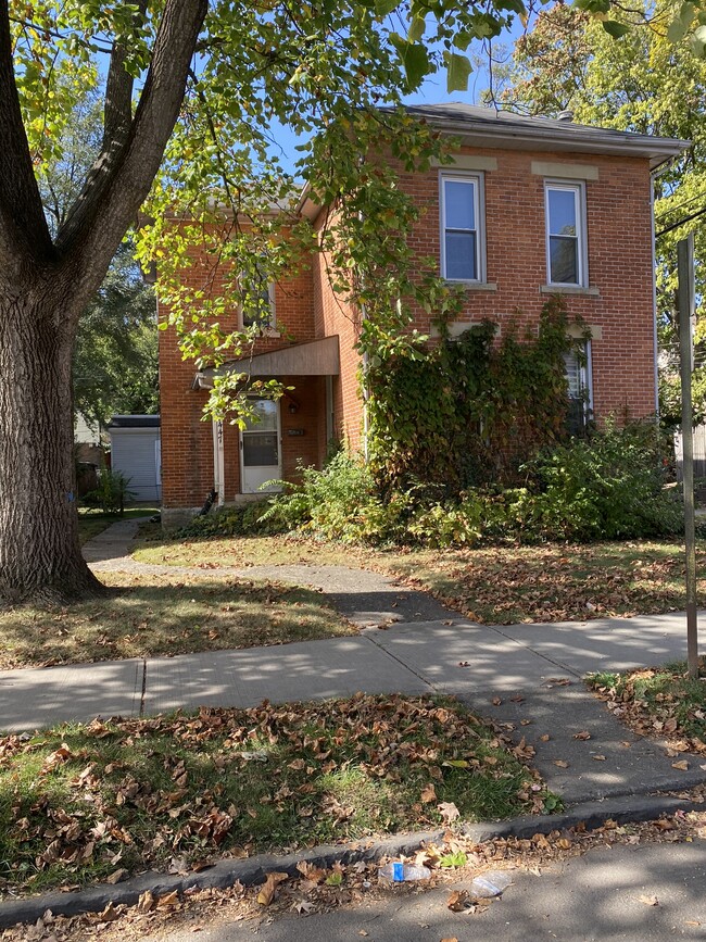 1447 Hunter Ave, Columbus, OH 43201