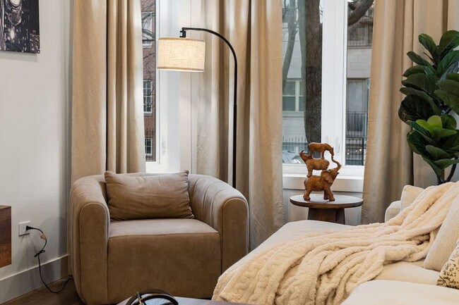 1543 N Claremont Ave unit ID1244947P, Chicago, IL 60622 - photo 5