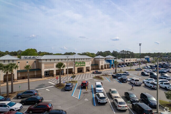 The Hidden Hills neighborhood has several grocery options for its residents.