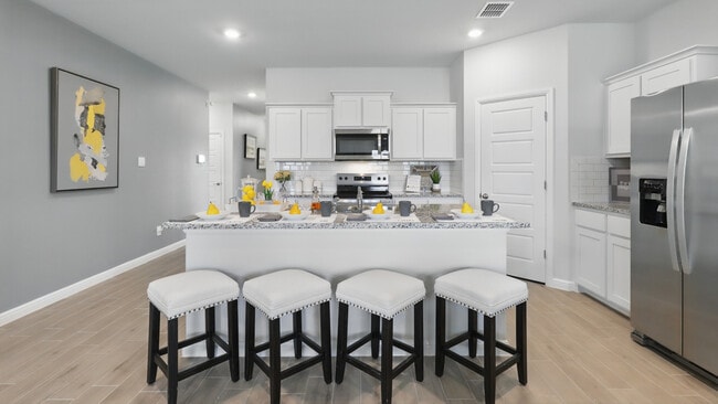 9649 McClane Farm Dr, Crowley, TX 76036 - photo 3