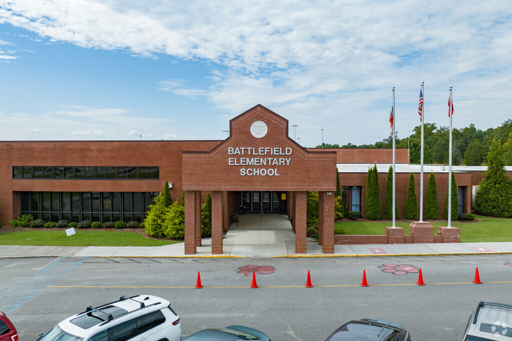 Battlefield Elementary School, Rankings & Reviews - Homes.com