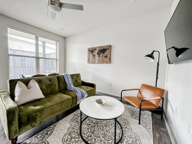 111 E 4th St unit ID1036795P, North Little Rock, AR 72114 - photo 3