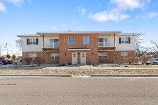 465 E Geneva St, Elkhorn, WI 53121