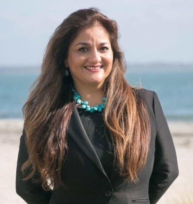 Janie Aracil