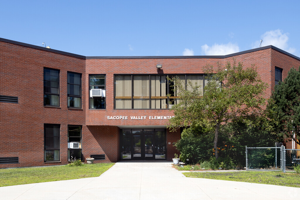 Sacopee Valley Elementary School serves students from PK-3.