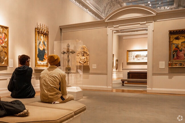 The Walters Art Museum is a short drive from Graceland Park.