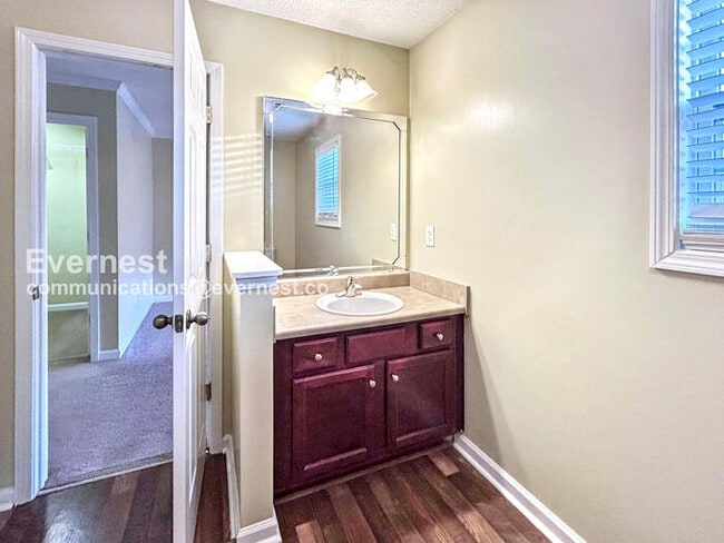 7073 Blairs View Dr, Austell, GA 30168 - photo 7