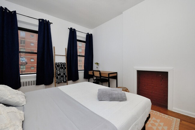 474 9th Ave unit ID1323955P, New York, NY 10018 - photo 2