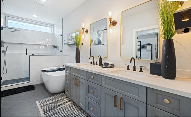 7033 Avenue L, Houston, TX 77011 - photo 6