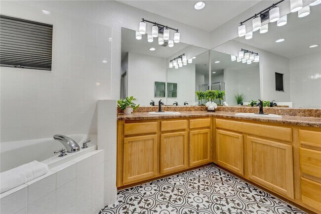 9051 Treasure Trove Ln unit FL1-ID1038596P, Kissimmee, FL 34747 - photo 5