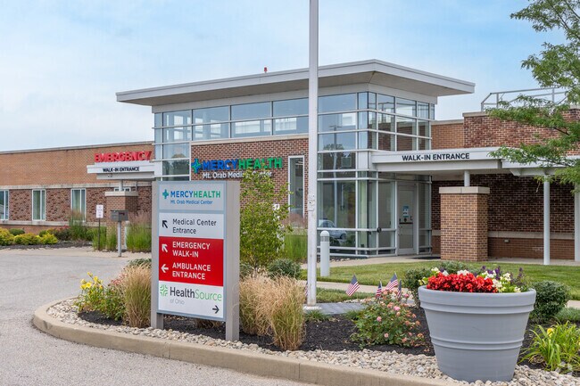 Mercy Health medical center is less than 25 minutes from Lake Lorelei.