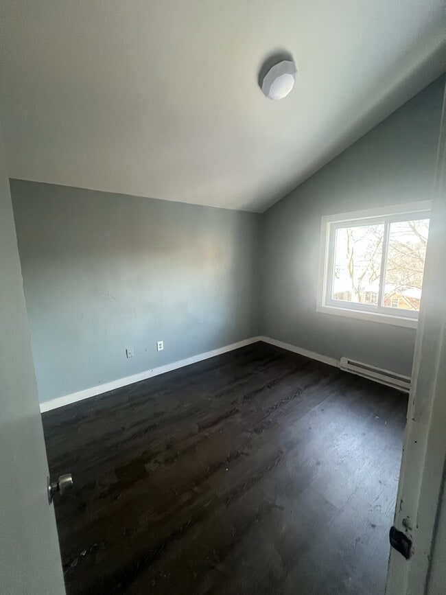 11 Elizabeth St unit 3, Uxbridge, MA 01569 - photo 3