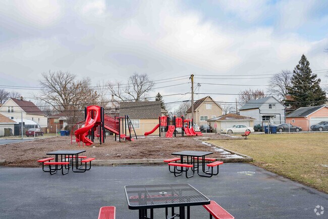 Burnham Elementary School in Burnham, IL offers plenty of fun after-school activities.