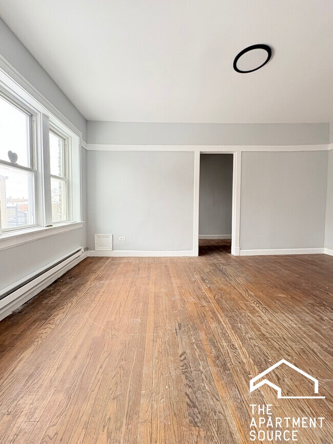 6228 S Western Ave unit 304, Chicago, IL 60636 - photo 4