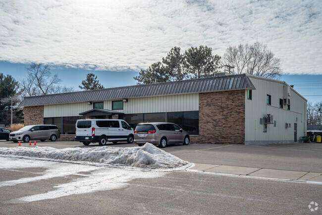 Eau Claire Academy is a private school.