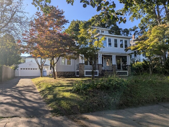 1857 Northampton St unit Holyoke, Northampton, Holyoke, MA 01040 - photo 2