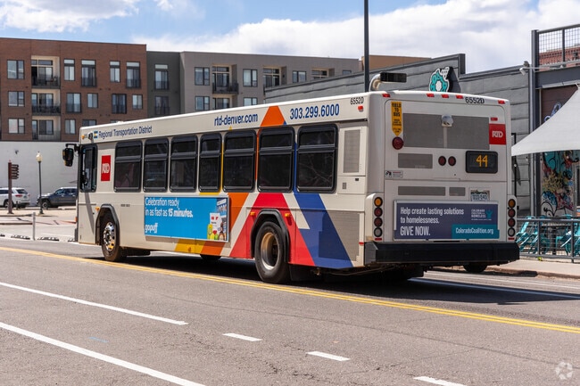 Public transportation make Curtis Park easy to get around.