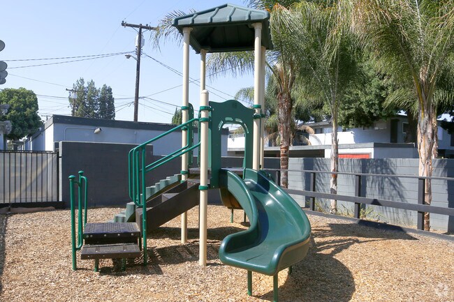 The Met Apartments, Riverside, CA 92507 - photo 7