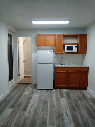 75 NE 170th St Unit Studio, North Miami Beach, FL 33162