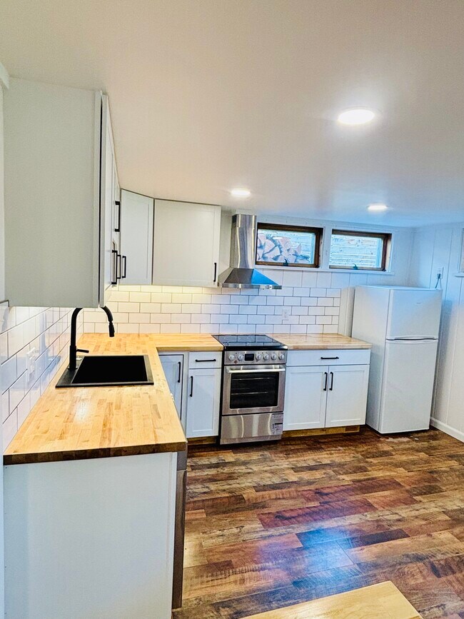 1106 S Willson Ave unit 3, Bozeman, MT 59715 - photo 2