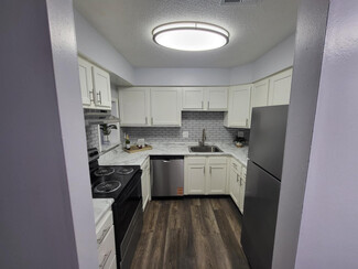 3035 W 39th St, Indianapolis, IN 46228