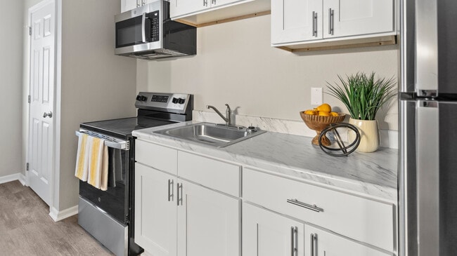 The Flats on 39th, Kansas City, MO 64111 - photo 3