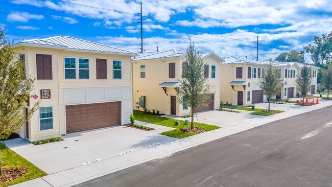 The Residences at Lake Saunders, Mount Dora, FL 32757 - photo 3