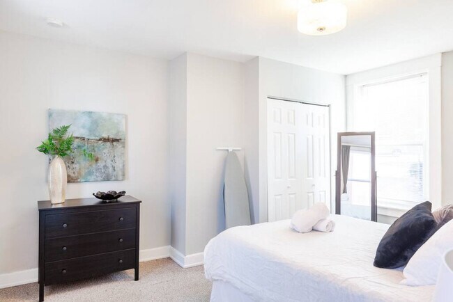 424 Liberty Hill unit ID1056033P, Cincinnati, OH 45202 - photo 4