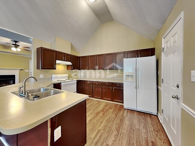 4109 Archibald Way, Raleigh, NC 27616 - photo 3