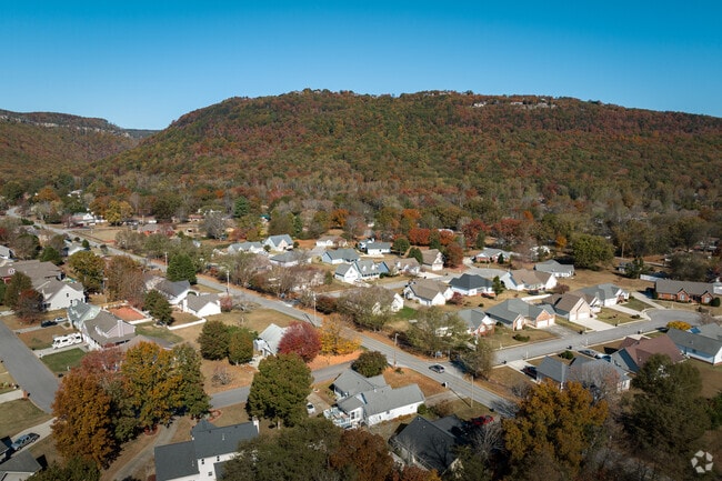 Soddy Daisy is nestled at the foot of Mowbray Mountain.