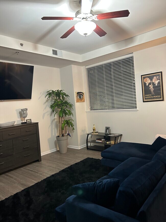 100 E Washington St unit 23, Greenville, SC 29601 - photo 7