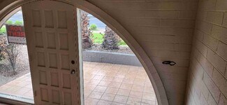 4111 E Camelback Rd Unit 18, Phoenix, AZ 85018