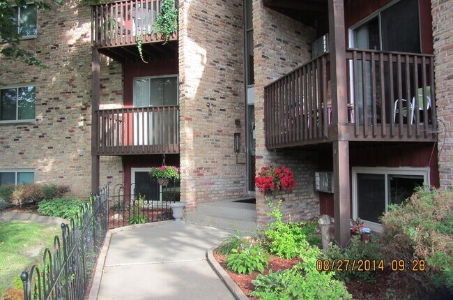 551 18th St E, Hastings, MN 55033 - photo 5