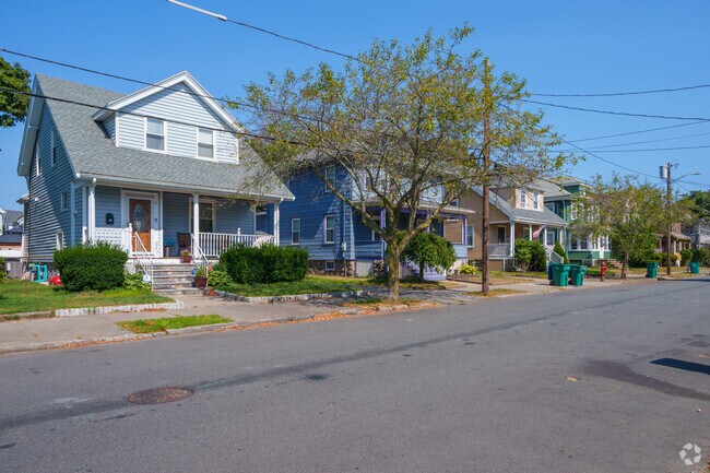 Bungalows are a popular home style in Eastern Avenue.
