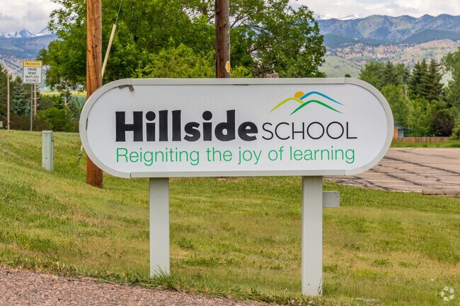 Hillside School boast a student teacher ratio of 8 to 1.