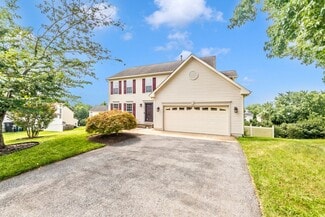 8403 Black Willow Ct, Clinton, MD 20735