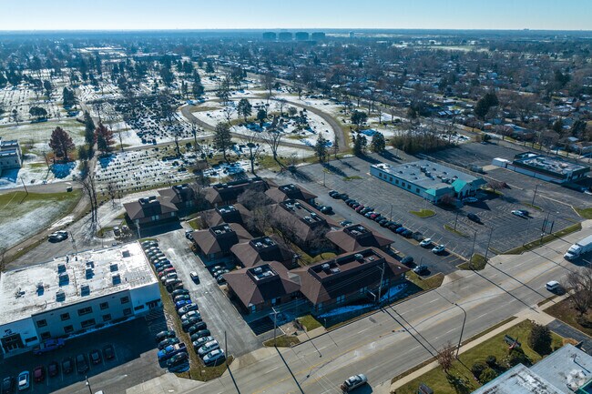 Tapestry Alop is conveniently located near a residential area.